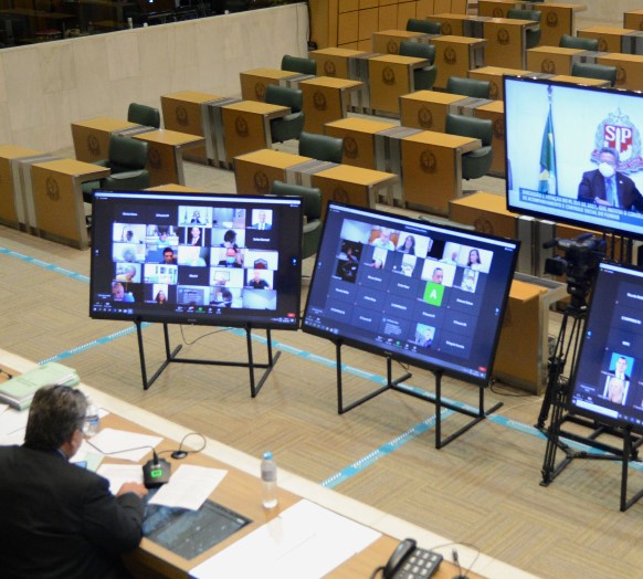 Sessão virtual na Assembleia Legislativa, presidida pelo deputado Carlão Pignatari