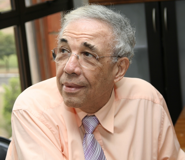 Pioneiro da cirurgia cardíaca no interior do Brasil, Domingo Braile morreu aos 81 anos