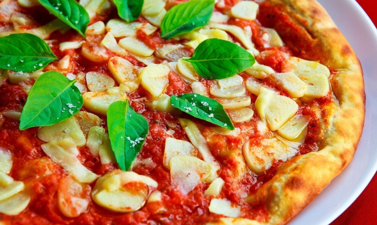 Pizza lidera o ranking mundial das comidas mais pedidas no mundo