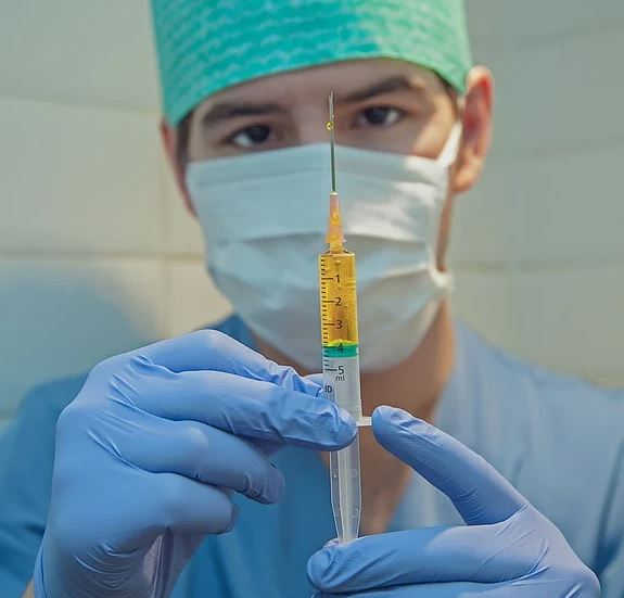 Vacina de farmacêutica americana está em testes em Rio Preto