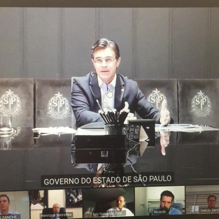 Rodrigo Garcia, durante live com empresário de Rio Preto e região 